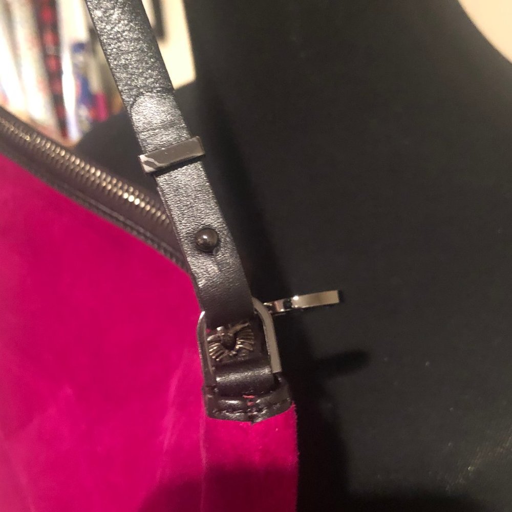 Giorgio Armani Purse - Picture 4 of 7